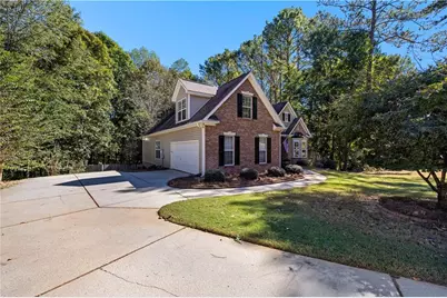25 Lyndhurst Way, Sharpsburg, GA 30277 - Photo 3