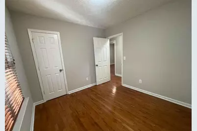 3015 Cascade Manor Drive, Decatur, GA 30034 - Photo 7