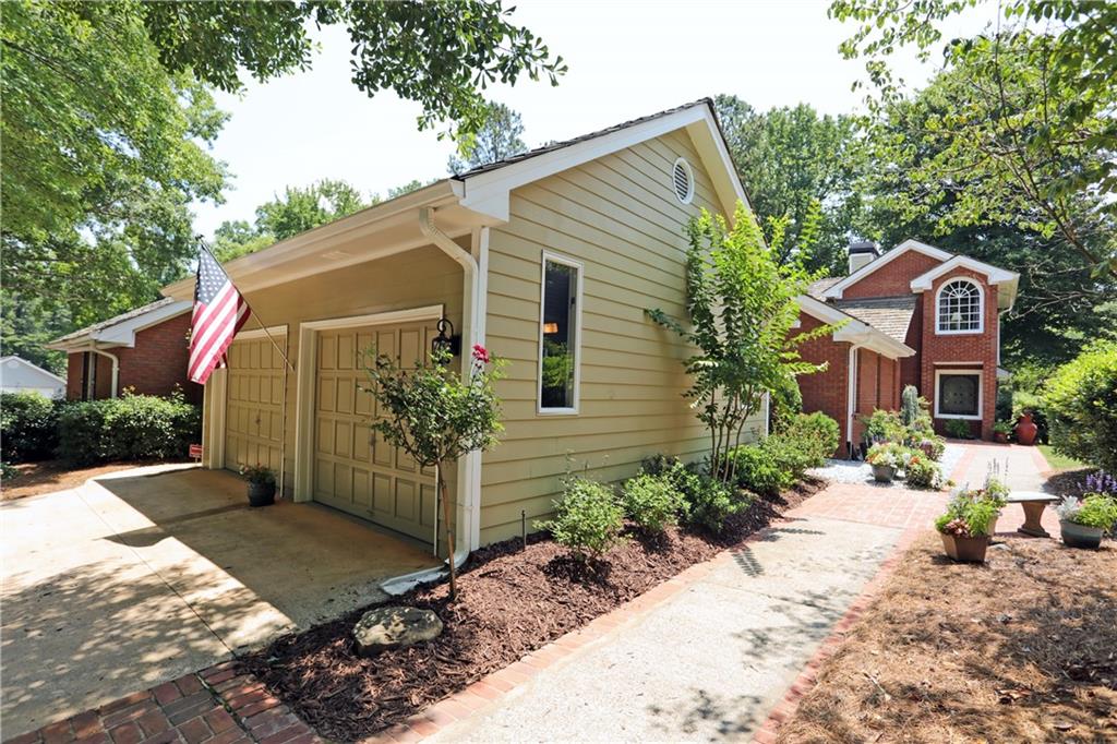 2635 Camden Glen Ct, Roswell, GA 30076 MLS 7068050 Coldwell Banker