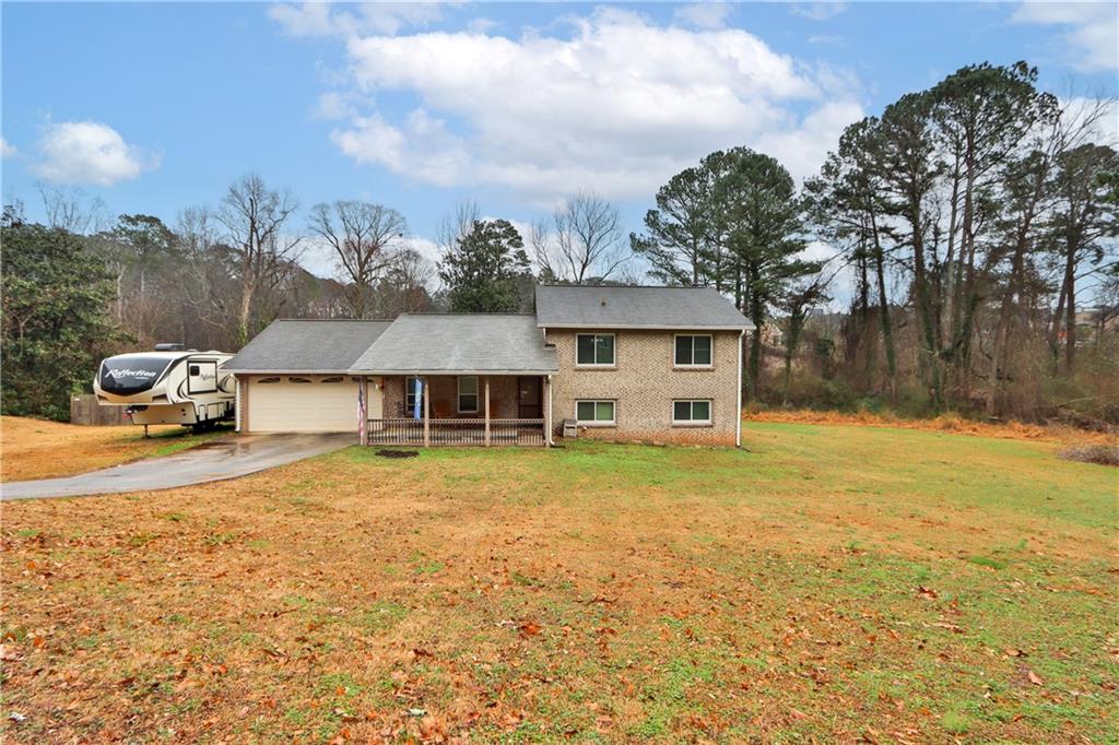 831 Hearthstone Dr, Stone Mountain, GA 30083 MLS 7176015 Coldwell