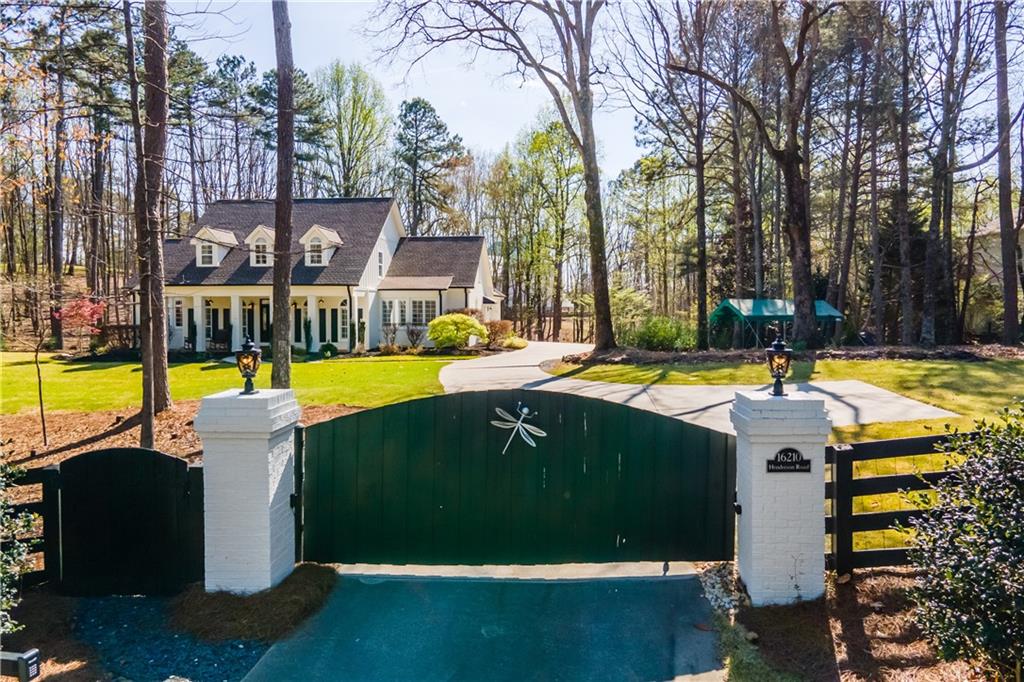 16210 Henderson Rd, Milton, GA 30004 MLS 7194594 Coldwell Banker