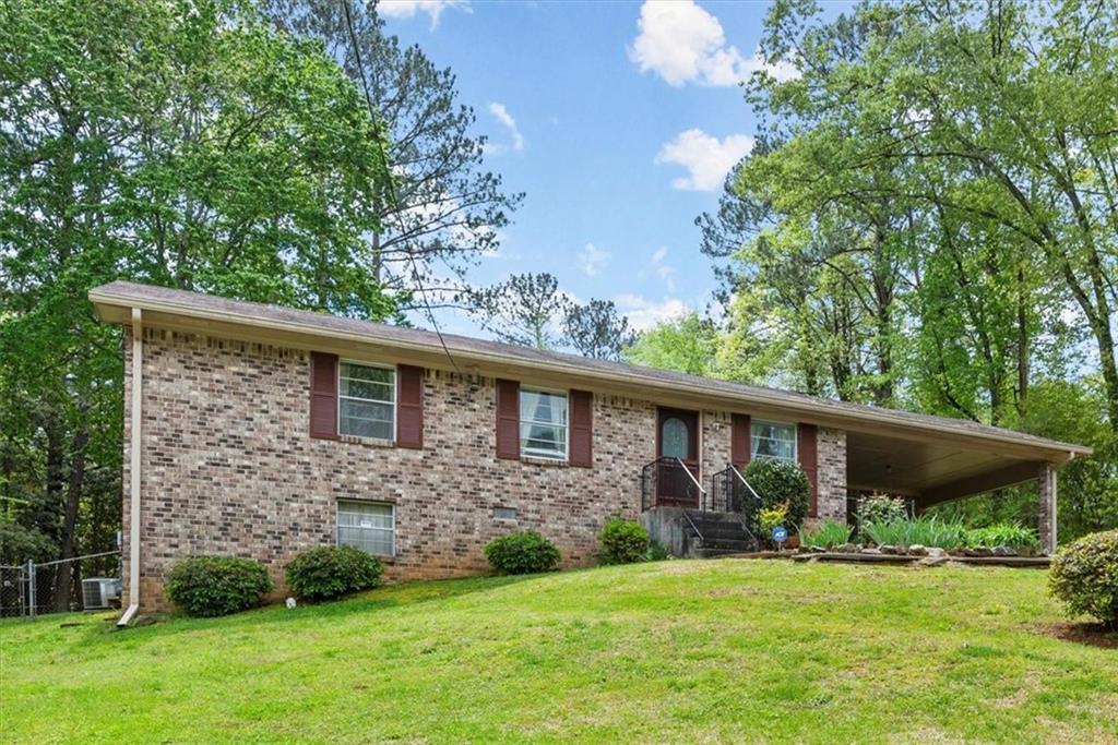 4401 Rustic Wood Dr, Stone Mountain, GA 30083 MLS 7203786 Coldwell