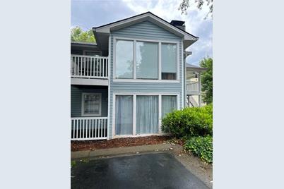 2746 Suwanee Way SE, Marietta, GA 30067 - Photo 1