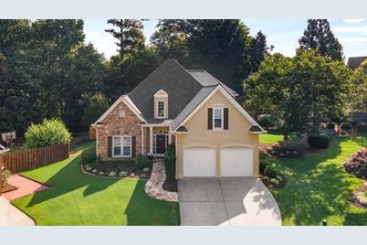 2390 Snug Harbor NE, Marietta, GA 30066 - Photo 1
