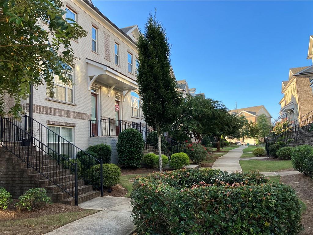 141 Laurel Crst Aly, Johns Creek, GA 30024 MLS 7288252 Coldwell Banker