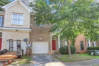 4868 Pinnacle Drive, Stone Mountain, GA 30088 - Photo 1