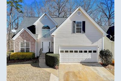 385 Ellesmere Way, Buford, GA 30518 - Photo 1