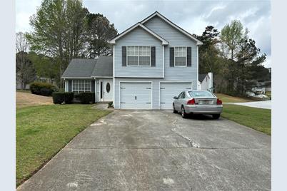 6448 Rebecca Way, Lithonia, GA 30058 - Photo 1