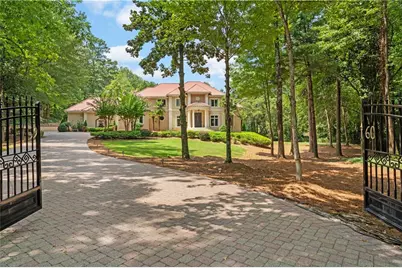 5960 Riverside Drive, Sandy Springs, GA 30328 - Photo 1