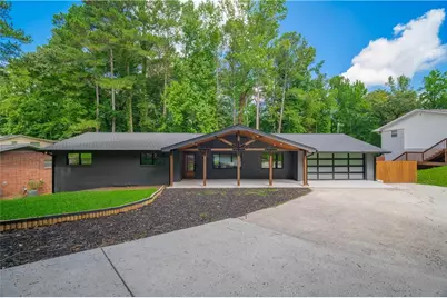 917 Fleetwood Circle, Atlanta, GA 30311 - Photo 1