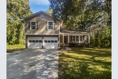 2988 Woodrow Manor, Lithonia, GA 30038 - Photo 1