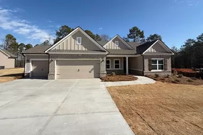 553 Belle Woode, Monroe, GA 30656 - Photo 1