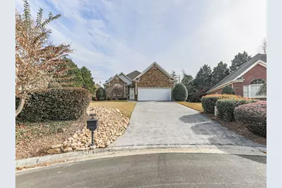 120 Bristol SE, Calhoun, GA 30701 - Photo 1