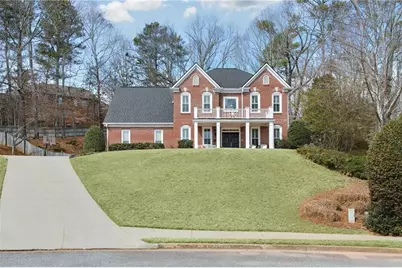 4000 Rockingham Drive, Roswell, GA 30075 - Photo 1