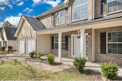 165 Kentwood Springs Drive, Hampton, GA 30228 - Photo 1