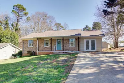 160 Chanticleer Road, Commerce, GA 30529 - Photo 1