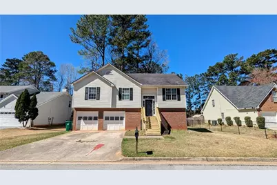 831 Stonebrook Drive, Lithonia, GA 30058 - Photo 1