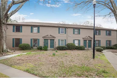 3077 Colonial Way #F, Atlanta, GA 30341 - Photo 1