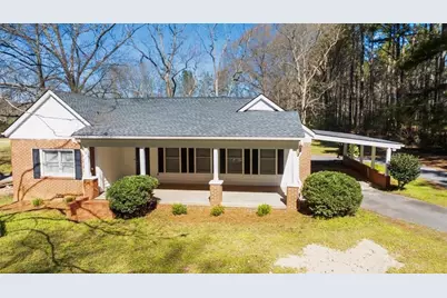 208 W Pleasant Valley Road W, Good Hope, GA 30641 - Photo 1