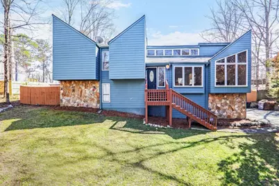 1230 Laurel Summit Drive SE, Smyrna, GA 30082 - Photo 1