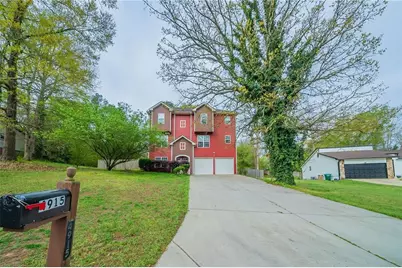 4915 Wycliffe Drive, Stone Mountain, GA 30087 - Photo 1