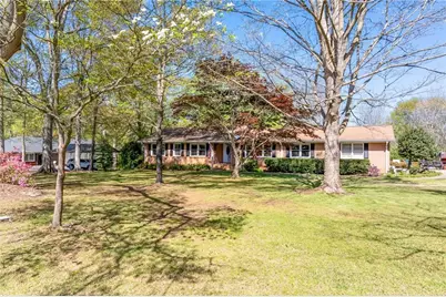 144 Gilmer Street, Lavonia, GA 30553 - Photo 1