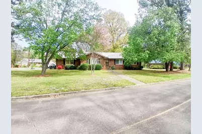 2 Castlewood Drive, Rome, GA 30165 - Photo 1