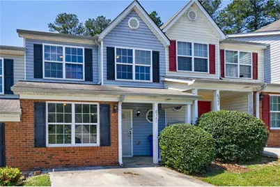 6340 Hickory Lane Circle, Union City, GA 30291 - Photo 1