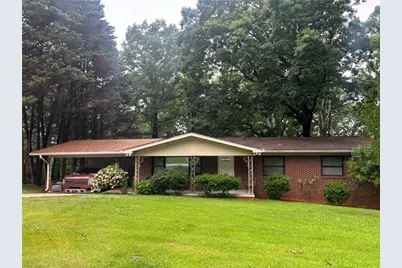 991 Lakemont Drive, Gainesville, GA 30501 - Photo 1