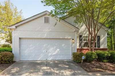 548 W Oaks Drive, Woodstock, GA 30188 - Photo 1