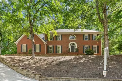 120 North Bluff, Alpharetta, GA 30004 - Photo 1