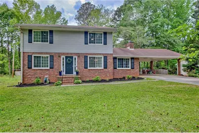 10 Eastwood Drive, Newnan, GA 30265 - Photo 1