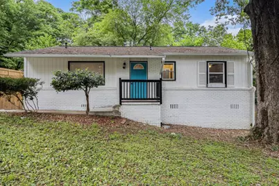 1130 Rebel Forest Drive SE, Atlanta, GA 30315 - Photo 1