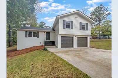 2067 Wellborn Close, Lithonia, GA 30058 - Photo 1