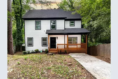 398 NW Westchester Boulevard, Atlanta, GA 30314 - Photo 1