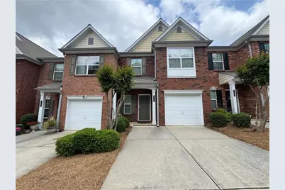 3871 Pleasant Oaks Dr, Lawrenceville, GA 30044 - Photo 1