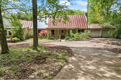 424 Old Indian Trail Road, Jefferson, GA 30549 - Photo 1