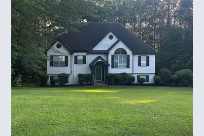 5022 Cliff Top Drive, Loganville, GA 30052 - Photo 1