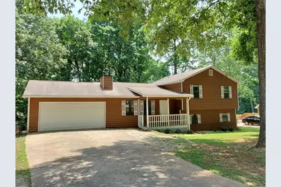 394 Russell Ridge Drive, Lawrenceville, GA 30043 - Photo 1