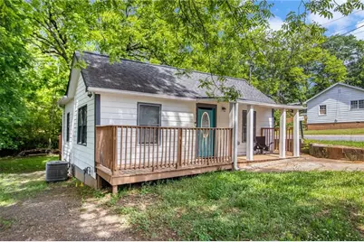 150 Spring Street, Newnan, GA 30263 - Photo 1