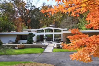 2730 Ridgewood Road NW, Atlanta, GA 30327 - Photo 1