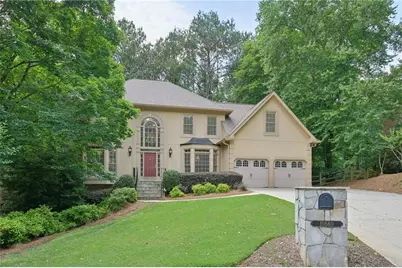 10660 Dunoon Drive, Alpharetta, GA 30022 - Photo 1