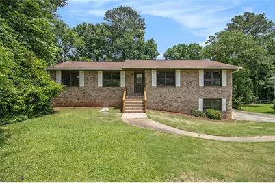 530 Village Green Court SW, Lilburn, GA 30047 - Photo 1