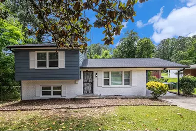 479 Charter Oak Drive SW, Atlanta, GA 30331 - Photo 1