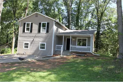 5561 Petite Point, Stone Mountain, GA 30058 - Photo 1