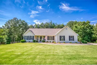 1015 Carriage Way, Loganville, GA 30052 - Photo 1