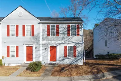 3999 Bayside Circle, Doraville, GA 30340 - Photo 1