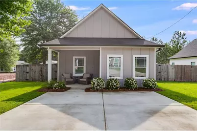 110 Chalfont Circle, Carrollton, GA 30117 - Photo 1