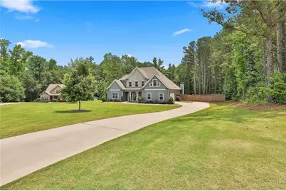 33 Vinery Court, Sharpsburg, GA 30277 - Photo 1