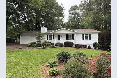 135 Sequoyah Drive, Alpharetta, GA 30004 - Photo 1